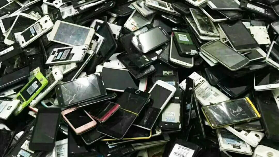 鋁創新紀元 – 也許，我們曾以另一種方式握過手3.jpg